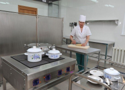 Жители Кубани попросили ОНФ проверить сомнительные госзакупки на питание в детские сады