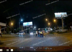 Бастрыкин потребовал доклад о избиении полицейских в Краснодаре пассажирами «ВАЗа»