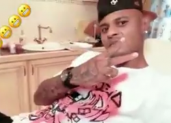  Нападающий «Краснодара» Ари сделал депиляцию ног 