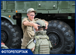 «Одним ухом не слышу, на мине подорвались»: в Краснодаре открылся военно-технический форум «Армия-2022»