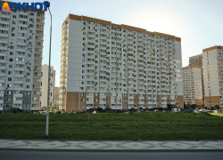 Власть не даст пропасть? В Краснодаре чиновники не хотят лезть в болото, в Ставрополе народ требует прокурора, а в Волгограде губернатор призывает не паниковать 