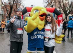  Около 600 человек пробежали по Краснодару в первом забеге года 