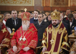  Губернатор Кубани побывал на литургии в честь памяти Святой Великомученицы Екатерины 