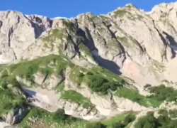 Спасатели МЧС разыскивают 11-летнюю девочку в горах Адыгеи