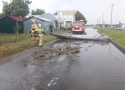 На Кубани сильный ветер сорвал крыши с многоквартирных домов