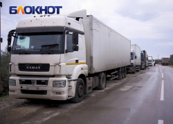 Авто встали в 12-километровой пробке на М-4 «Дон» в Краснодаре