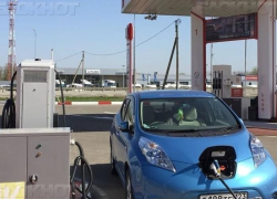 Сто отечественных зарядных станций для электромобилей появится в Краснодарском крае