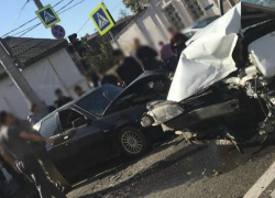 В ДТП в центре Краснодара пострадали два человека 