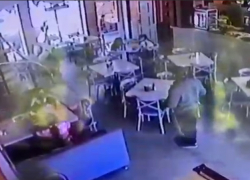 Появилось видео расстрела парня в кафе Апшеронска