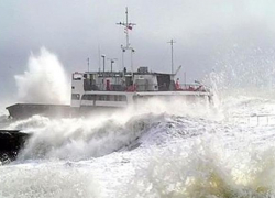 «Поехали, но, возможно, ненадолго»: возобновлена работа Керченской переправы