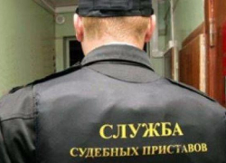 Заместителя судебного пристава Красноармейского района поймали на взятке