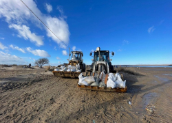 В Краснодарский край доставили установку для откачки нефтепродуктов с затонувших судов