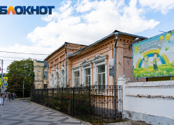 В мэрии Краснодара заявили, что мешки с песком «на случай войны» в детсадах не нужны