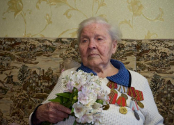 Мать и четверо братьев умерли на глазах: как смерть родных и жестокая война не сломила маленькую Катю