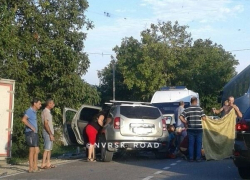  В лобовом столкновении с грузовиком в Новороссийске пострадал ребенок 