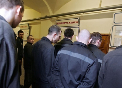 На Кубани преступники пытали жертву раскаленным утюгом 