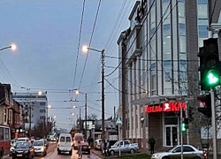 Иномарка сбила пенсионера на перекрестке в Краснодаре