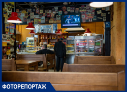 Место притяжения музыкантов, бомжей и полицейских: показываем старейшее кафе Краснодара