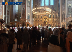 Краснодарцы стоят в очередях к мощам Матроны Московской 