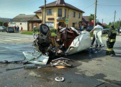 Водитель погиб после ДТП с двумя КамАЗами в Адыгее 