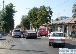 В Краснодаре «маршрутка» попала в аварию