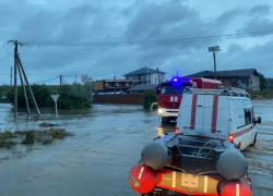 В Краснодарском крае из лагерей эвакуировали более 900 детей