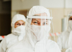 На Кубани 21 апреля зафиксировано 100 случаев коронавируса