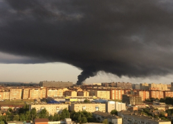 Пожар на шинном складе в Краснодаре потушили
