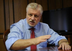 Премьер-министру Медведеву поставили ультиматум: «Делай или уходи»