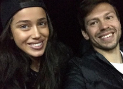 Смолов рассказал поклонникам о новой девушке-замене Лопыревой