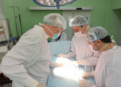 В Краснодаре врачи удалили пациенту десятикилограммовую опухоль