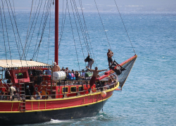 Пираты захватили в плен жителя Кубани 