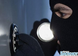 Волгоградский горе-вор пытался сбежать вместе с железным сейфом