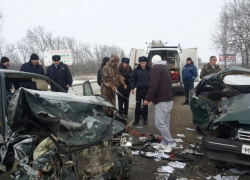 В Тимашевском районе при лобовом столкновении погибли двое