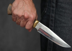 В Тимашевске клиент сауны бегал за администратором с ножом