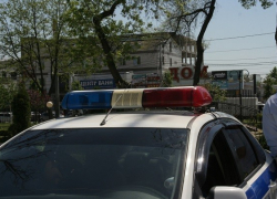На пешеходном переходе в  Армавире 9-летняя девочка оказалась под колесами