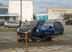 На Кубани в ДТП пострадали двое взрослых и 4-летний ребенок