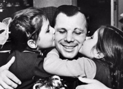 Выставка редких фотографий Гагарина открылась в Сочи