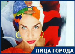 В Новый год Киркоров засветился на центральных каналах в броши от краснодарского дизайнера