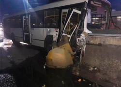 Девять человек пострадали в ДТП с рейсовым автобусом в Сочи