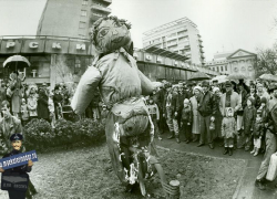Сжигали чучело и угощали блинами: как отмечали Масленицу в Краснодаре 30 лет назад
