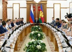 Более 75 млн рублей выделили на Кубани на ремонт школьных спортзалов