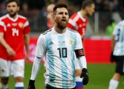 Месси не забил, «краснодарец» Смолов тоже: сборная Аргентины победила из-за ошибки судьи