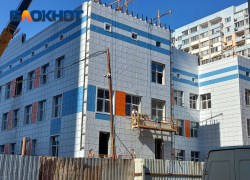 "Существующих давно не хватает": в Краснодаре 17 лет строят поликлинику Минобороны на Гидрострое