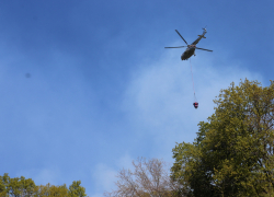 На Кубани продолжают бороться с природными пожарами