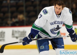 За американскую сборную по хоккею на «Сочи-2014» выступит 67-летний канадец