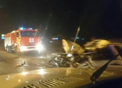 "Парня даже не доставали!" - в Краснодаре произошло смертельное столкновение "пятнашки" с автобусом