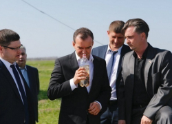 Кондратьев оценил запах воды в Крыловском районе