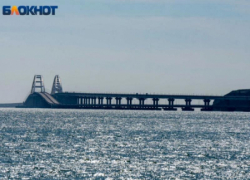 Крымский мост перекрыли второй раз за день