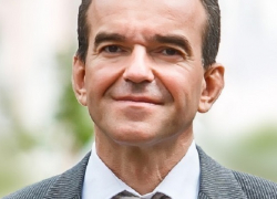 Губернатор Кубани попросил не наказывать работников аэропорта 